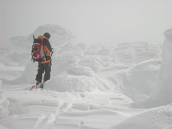 100221西吾妻山山頂