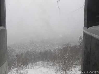 111125立山スキー・黒部平は何も見えない